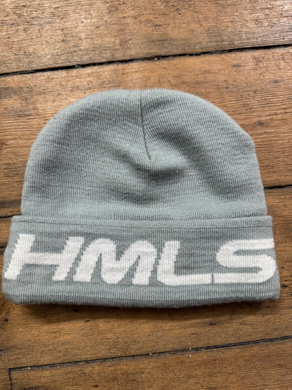 HMLSWRLD Utility Beanie – Light Grey / White