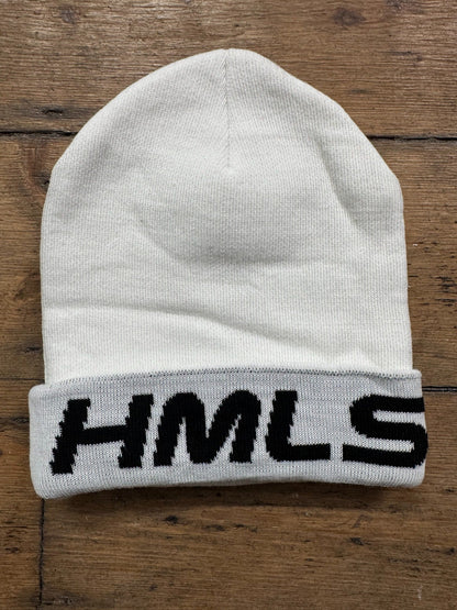 HMLSWRLD Utility Beanie – White / Black